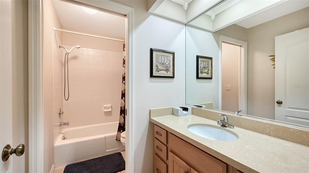 Active With Contract: $289,000 (2 beds, 2 baths, 1353 Square Feet)