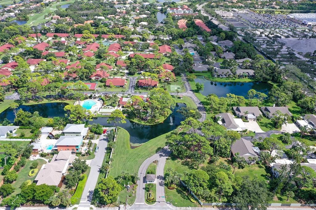 Active With Contract: $289,000 (2 beds, 2 baths, 1353 Square Feet)