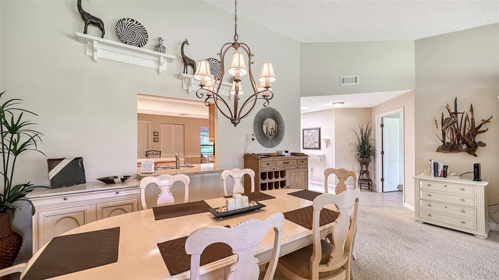 Active With Contract: $289,000 (2 beds, 2 baths, 1353 Square Feet)