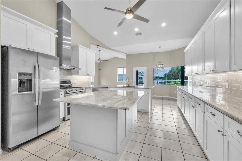 For Sale: $1,000,000 (3 beds, 2 baths, 2603 Square Feet)