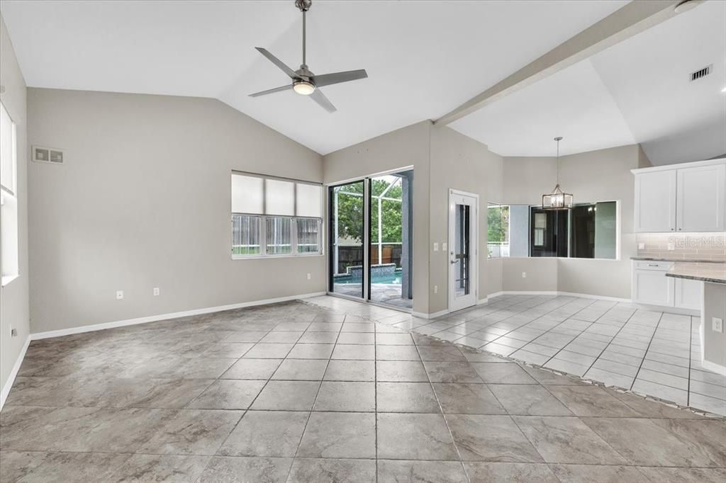 For Sale: $1,000,000 (3 beds, 2 baths, 2603 Square Feet)