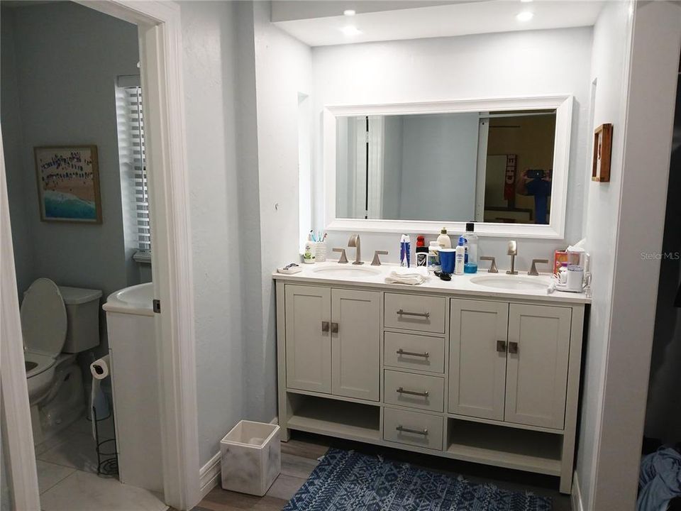 For Rent: $4,900 (3 beds, 2 baths, 2035 Square Feet)