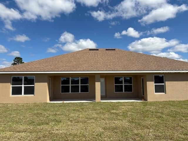 Под контрактом: $349,250 (4 спален, 2 ванн, 2169 Квадратных фут)