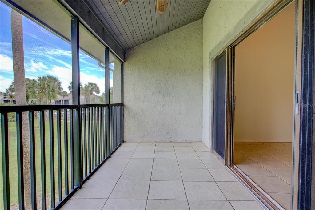 待售: $439,000 (2 贝兹, 1 浴室, 1098 平方英尺)