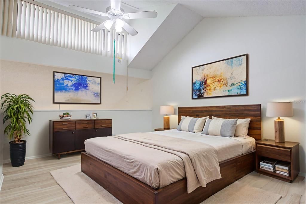 待售: $439,000 (2 贝兹, 1 浴室, 1098 平方英尺)