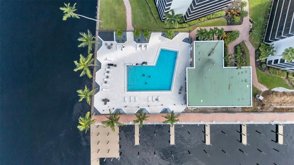 For Sale: $689,000 (4 beds, 3 baths, 3741 Square Feet)