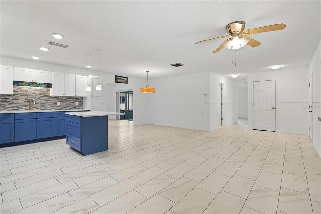 待售: $649,000 (3 贝兹, 2 浴室, 1449 平方英尺)