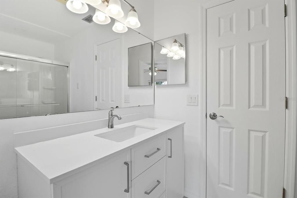 待售: $649,000 (3 贝兹, 2 浴室, 1449 平方英尺)