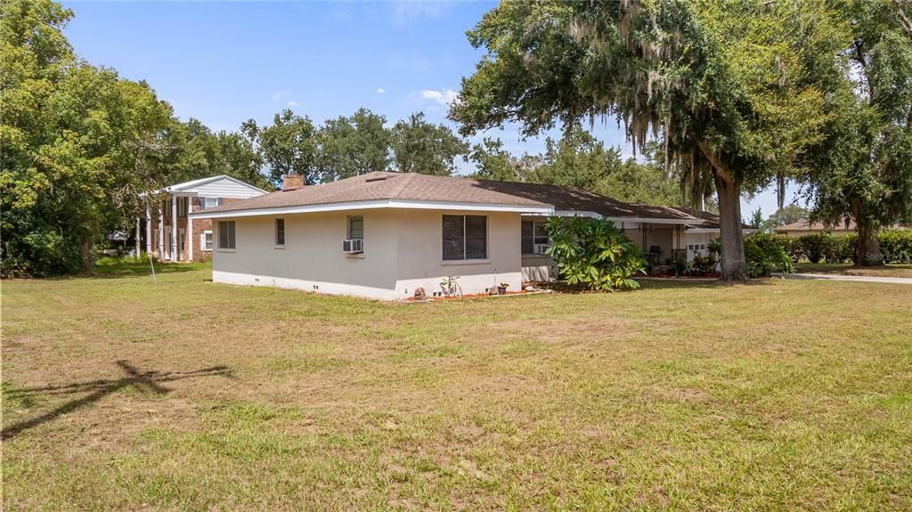 For Sale: $350,000 (3 beds, 2 baths, 2159 Square Feet)