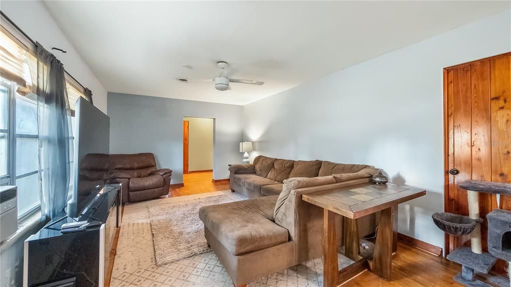 For Sale: $350,000 (3 beds, 2 baths, 2159 Square Feet)