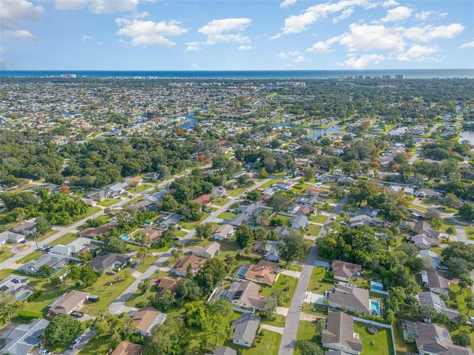 Под контрактом: $325,000 (3 спален, 2 ванн, 1694 Квадратных фут)