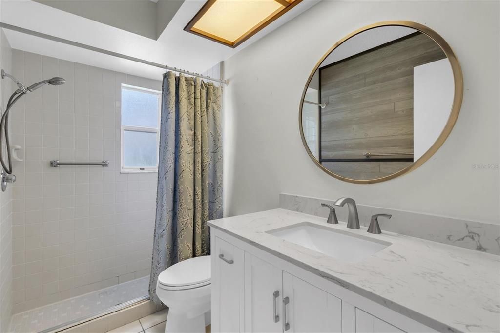 For Sale: $298,900 (2 beds, 2 baths, 1646 Square Feet)