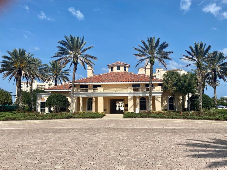 For Rent: $4,300 (3 beds, 3 baths, 2117 Square Feet)