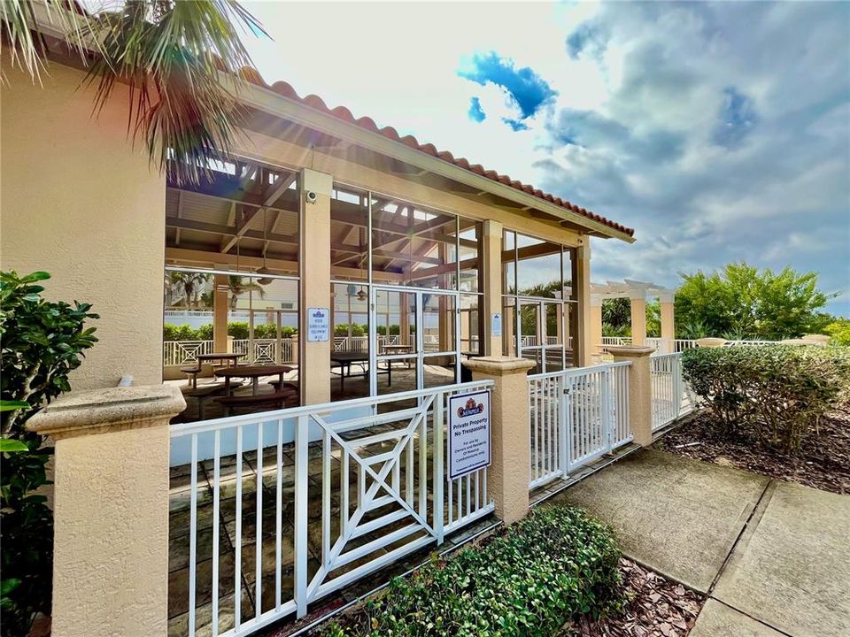 For Rent: $4,300 (3 beds, 3 baths, 2117 Square Feet)