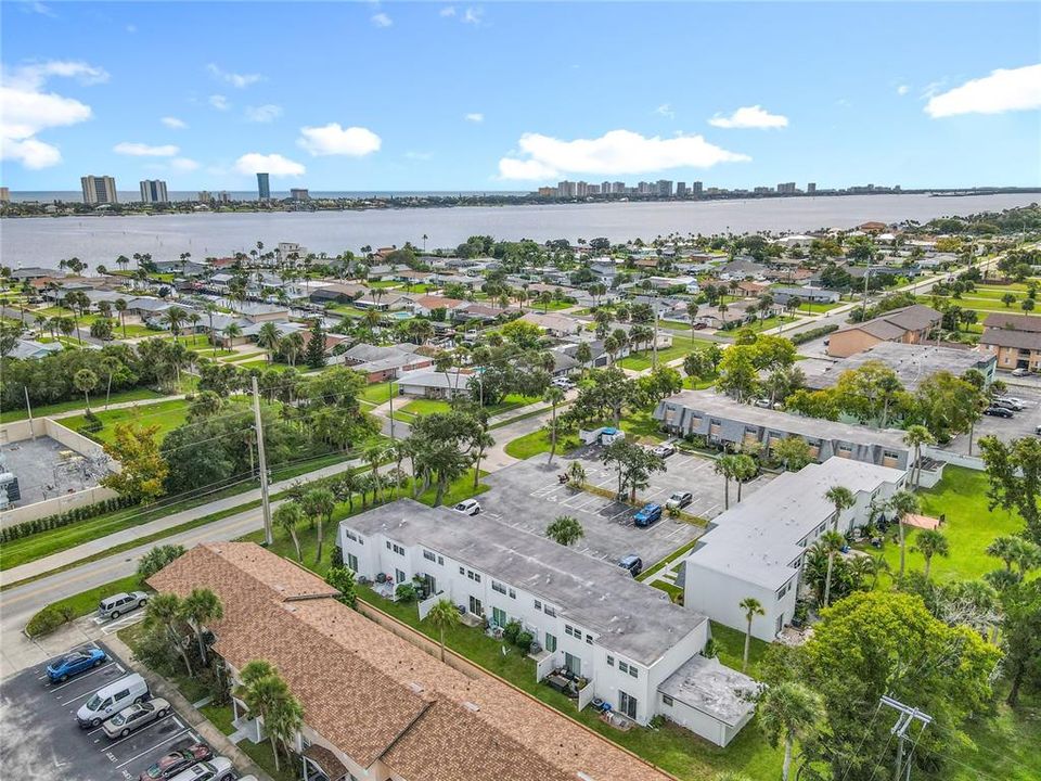 En Venta: $145,000 (2 camas, 1 baños, 960 Pies cuadrados)