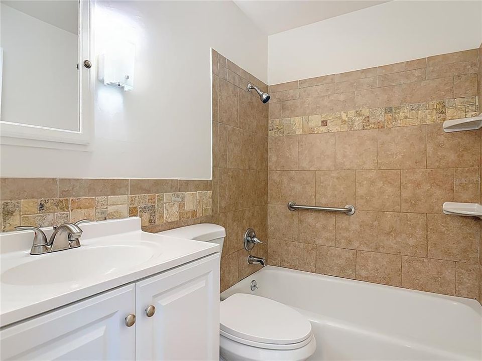 En Venta: $145,000 (2 camas, 1 baños, 960 Pies cuadrados)