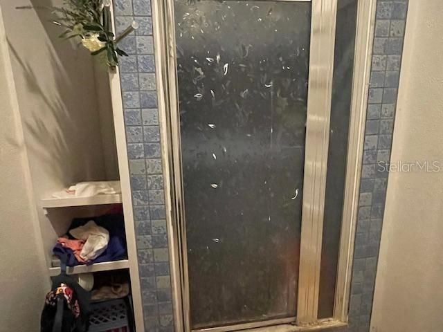 Под контрактом: $749,900 (3 спален, 3 ванн, 2346 Квадратных фут)