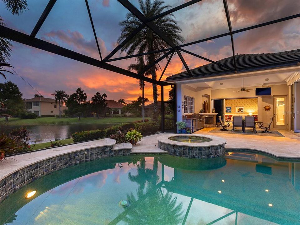 Под контрактом: $1,849,000 (4 спален, 3 ванн, 4125 Квадратных фут)