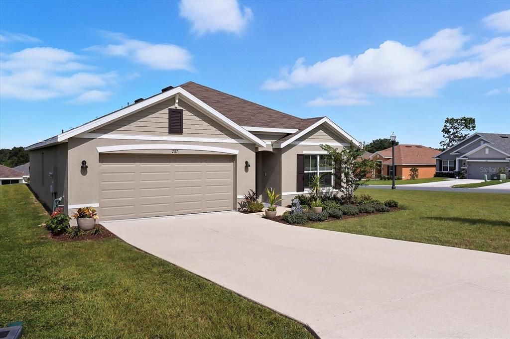 For Sale: $297,000 (4 beds, 2 baths, 1840 Square Feet)