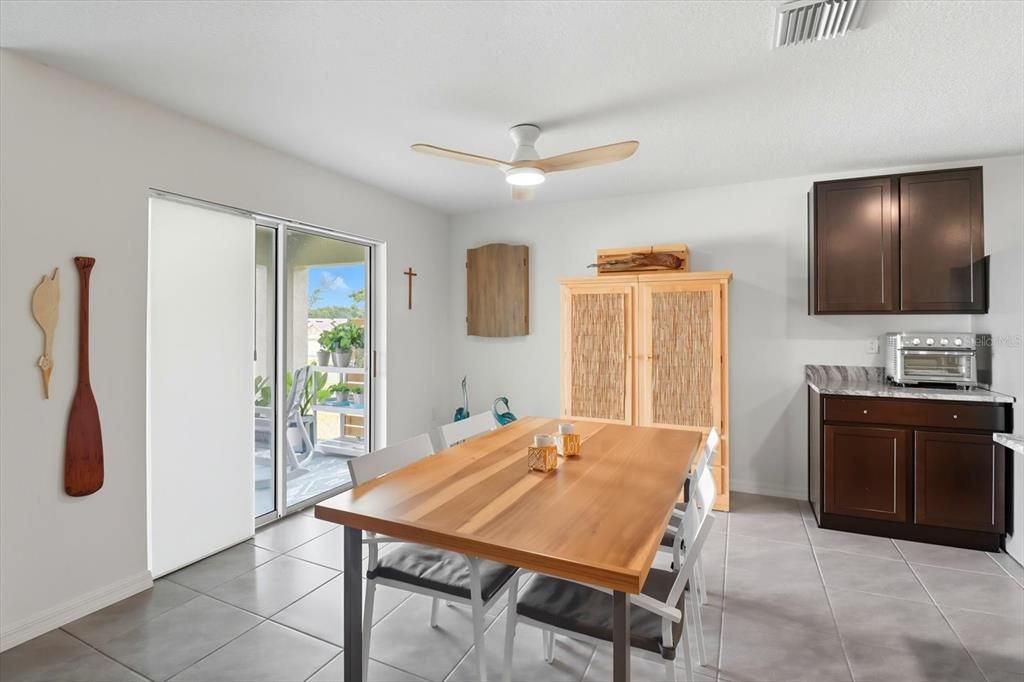 For Sale: $297,000 (4 beds, 2 baths, 1840 Square Feet)