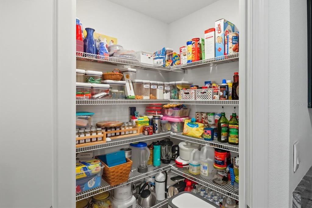 For Sale: $297,000 (4 beds, 2 baths, 1840 Square Feet)