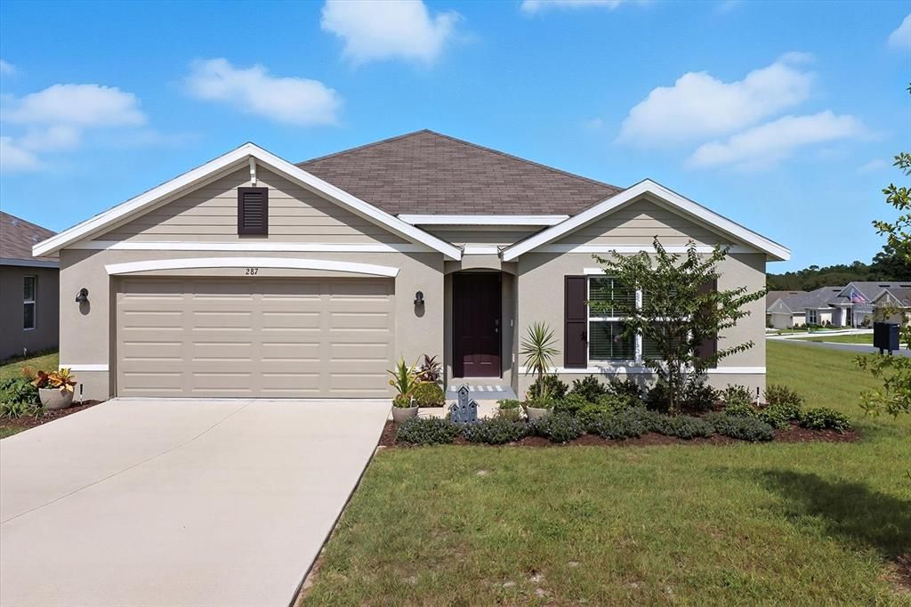 For Sale: $297,000 (4 beds, 2 baths, 1840 Square Feet)