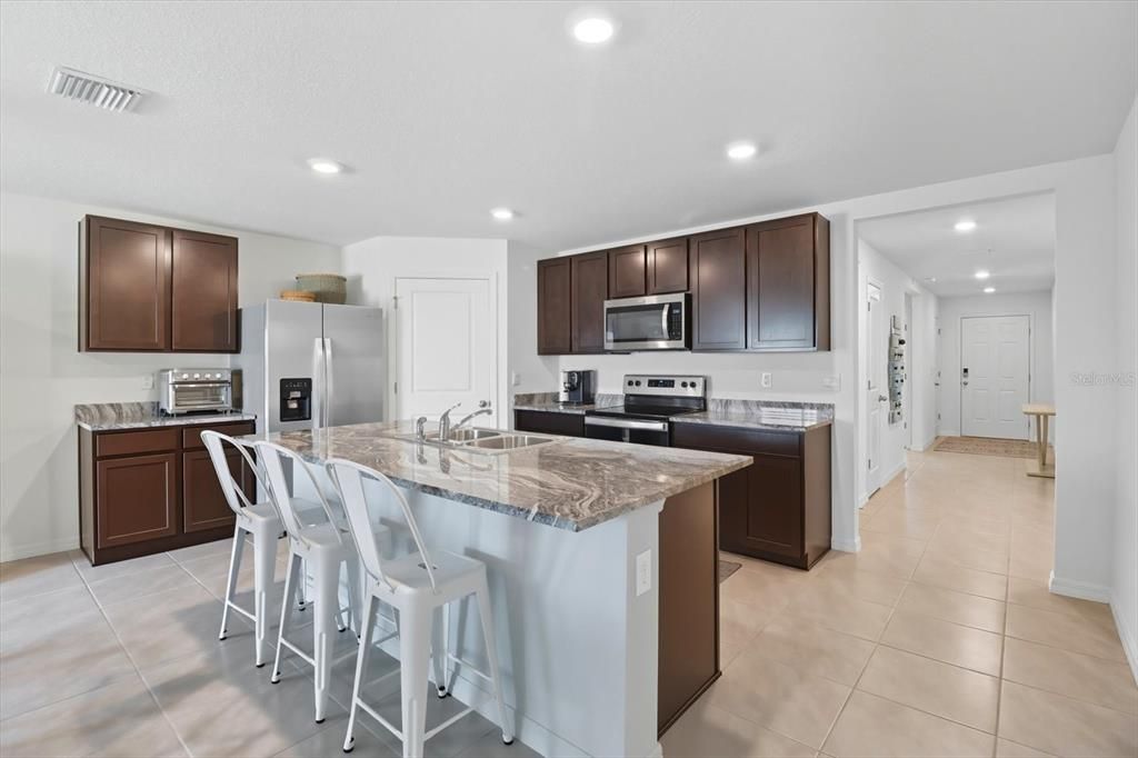 For Sale: $297,000 (4 beds, 2 baths, 1840 Square Feet)