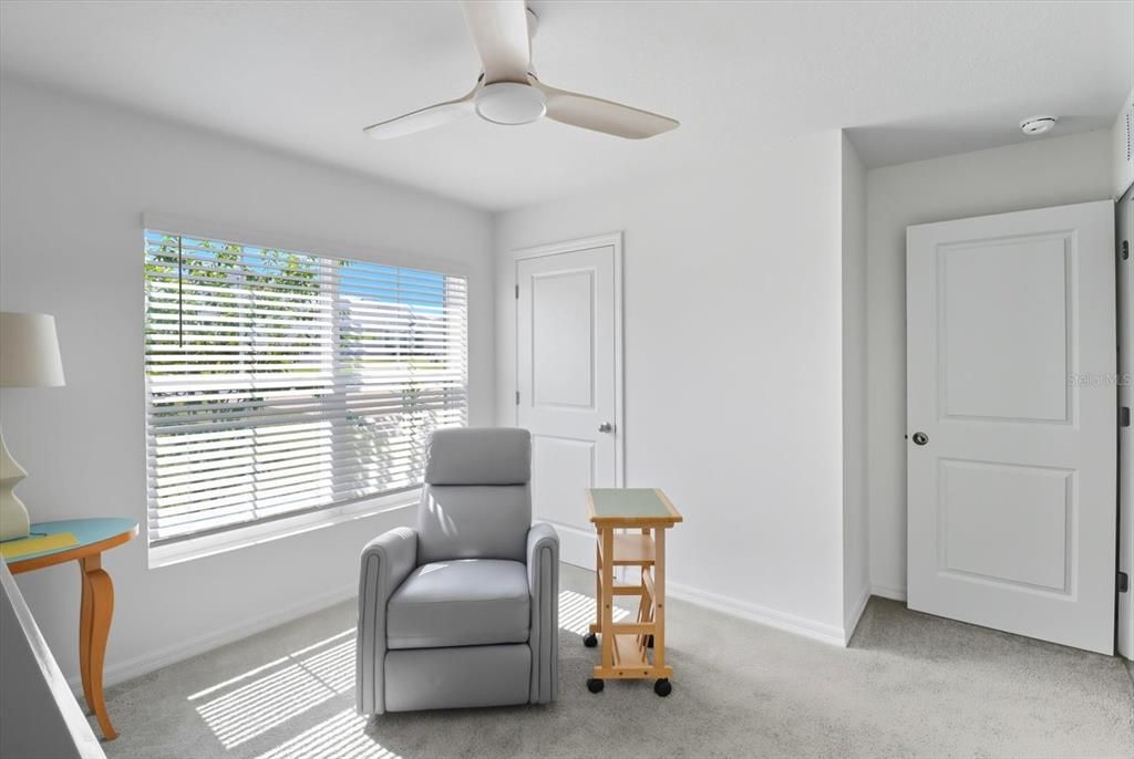 For Sale: $297,000 (4 beds, 2 baths, 1840 Square Feet)