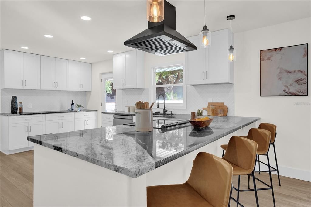 Active With Contract: $995,000 (3 beds, 2 baths, 2321 Square Feet)