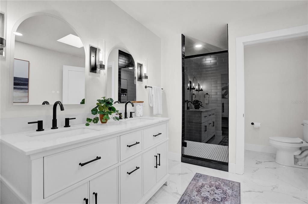 Active With Contract: $995,000 (3 beds, 2 baths, 2321 Square Feet)