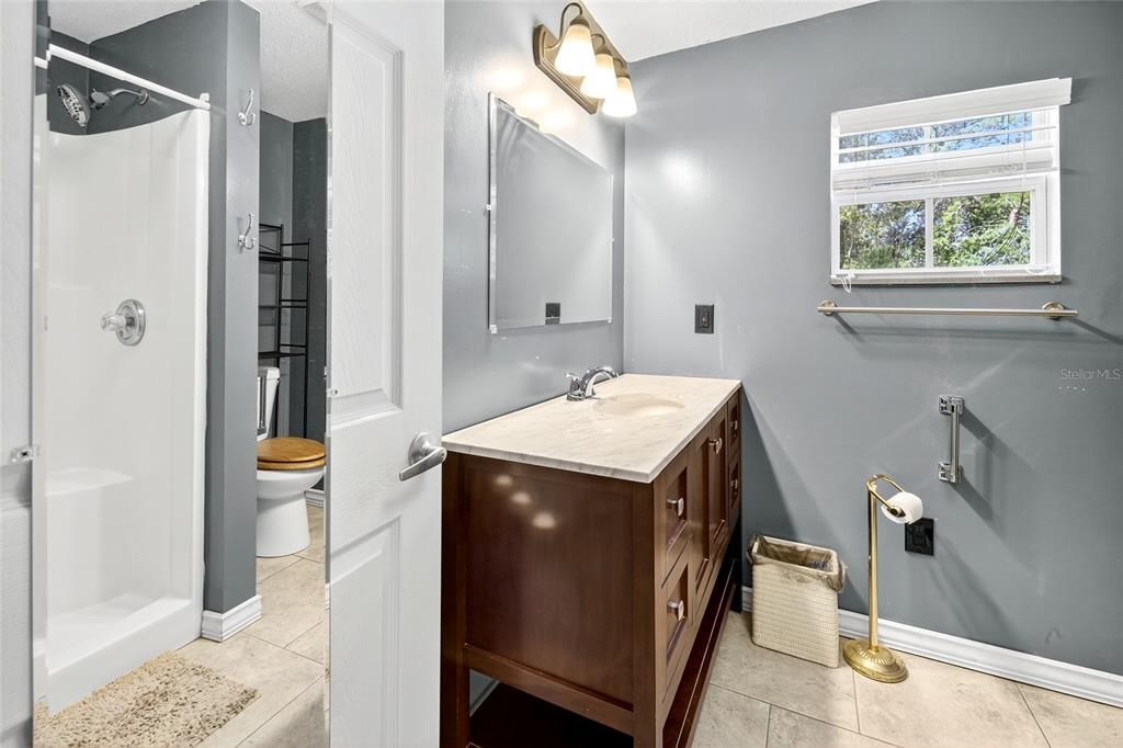 На продажу: $195,000 (2 спален, 2 ванн, 952 Квадратных фут)