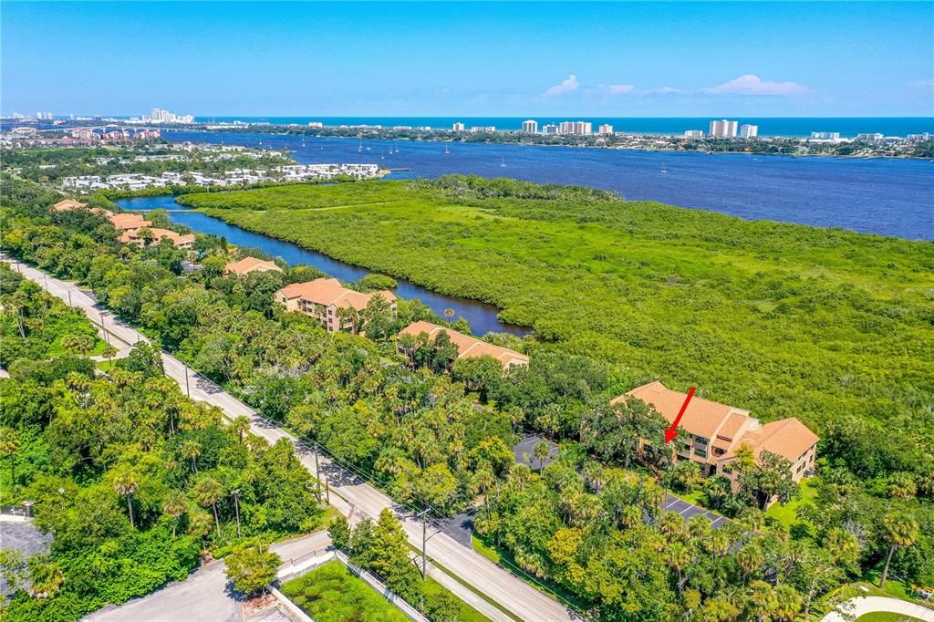 На продажу: $125,000 (1 спален, 1 ванн, 630 Квадратных фут)