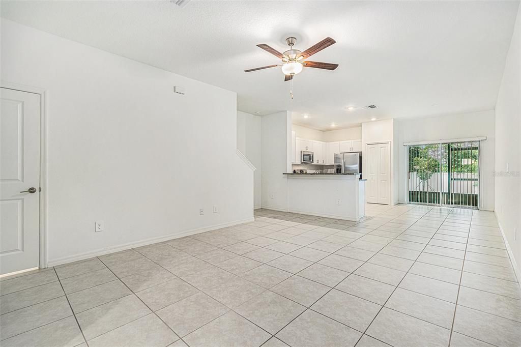 待售: $325,000 (3 贝兹, 2 浴室, 1634 平方英尺)