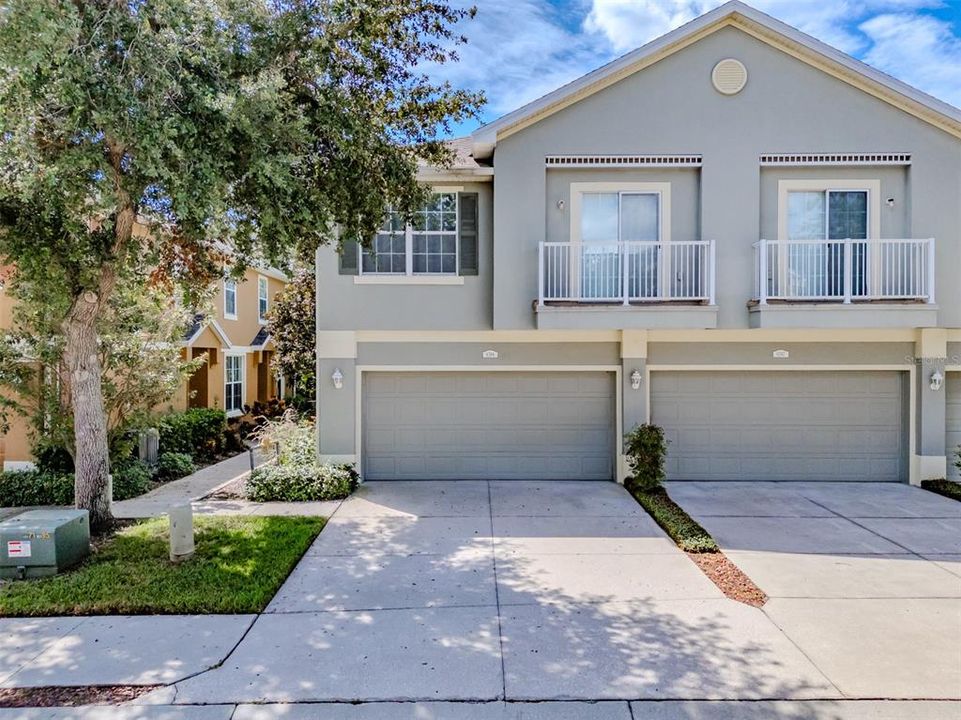 Active With Contract: $270,000 (3 beds, 2 baths, 1864 Square Feet)