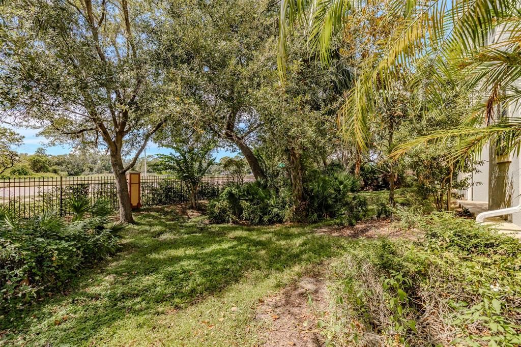 Active With Contract: $270,000 (3 beds, 2 baths, 1864 Square Feet)