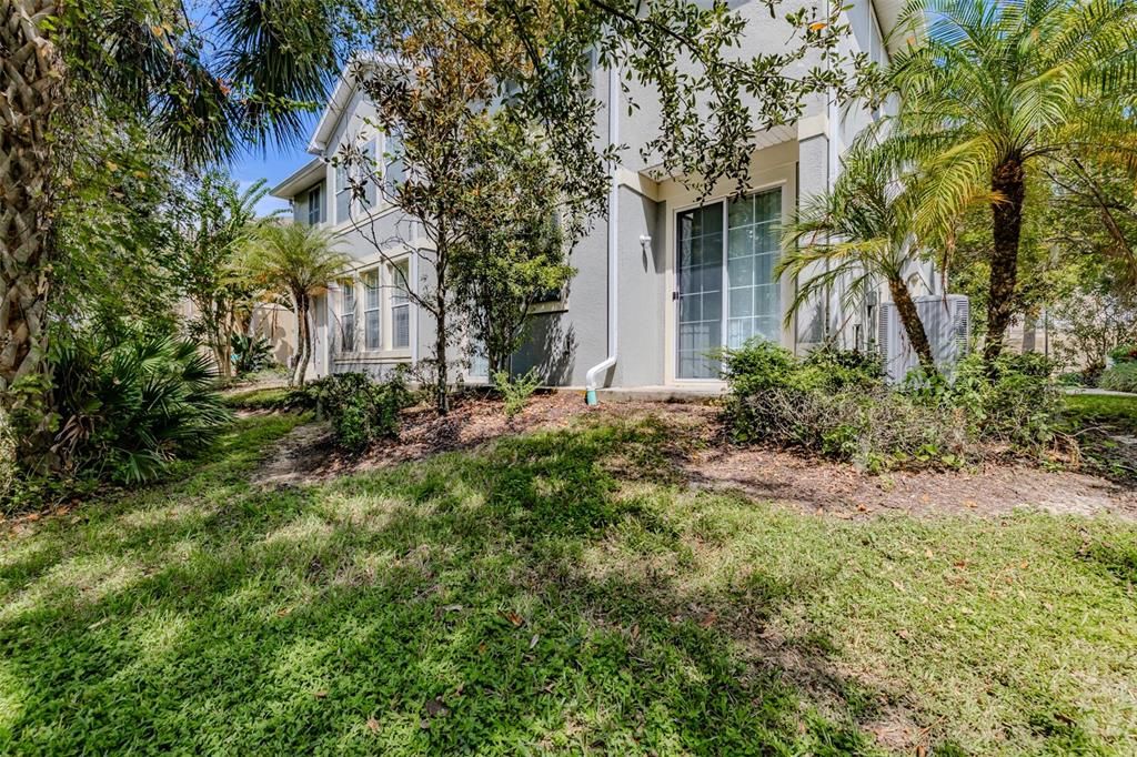 Active With Contract: $270,000 (3 beds, 2 baths, 1864 Square Feet)