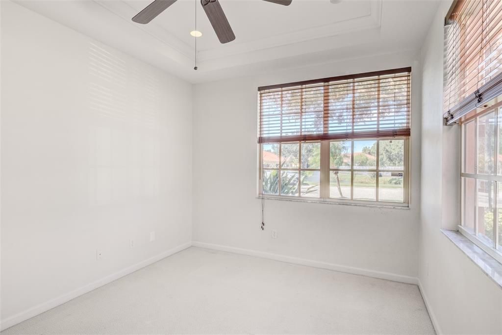 На продажу: $265,000 (2 спален, 2 ванн, 1393 Квадратных фут)