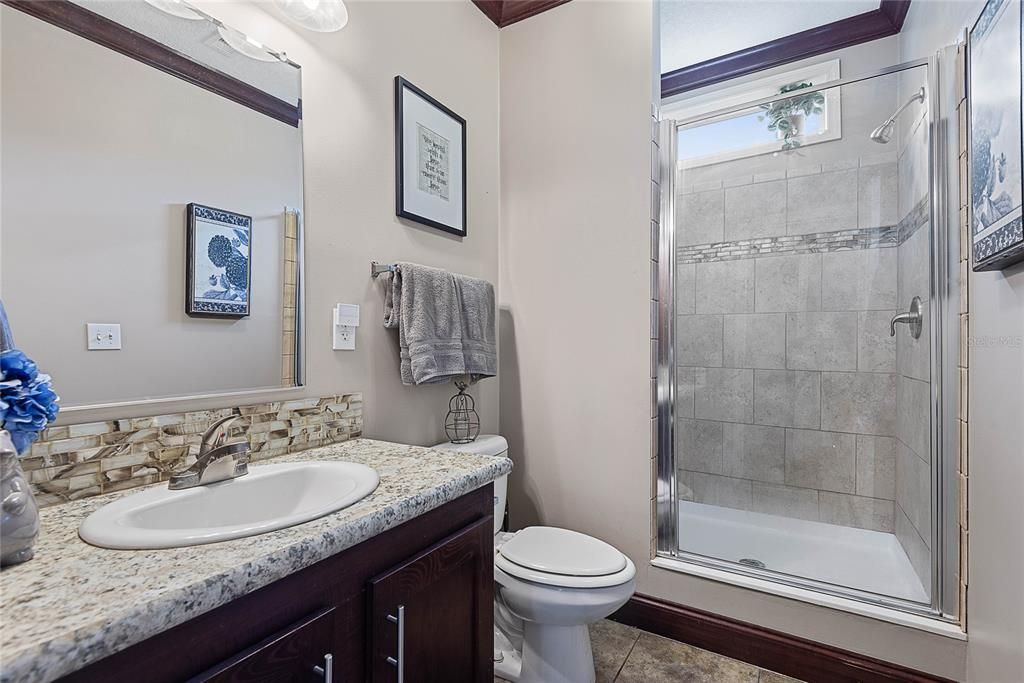 На продажу: $399,000 (4 спален, 2 ванн, 2295 Квадратных фут)