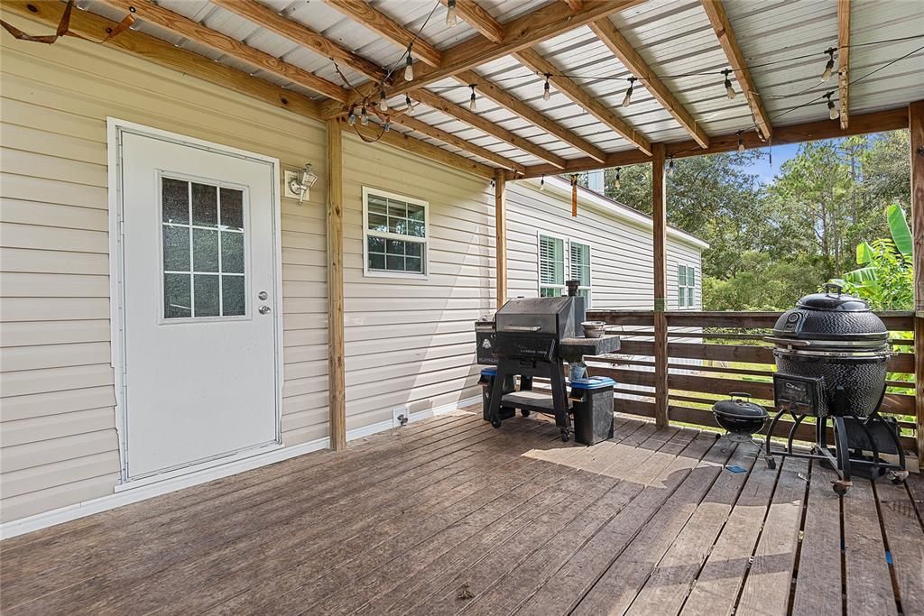 На продажу: $399,000 (4 спален, 2 ванн, 2295 Квадратных фут)