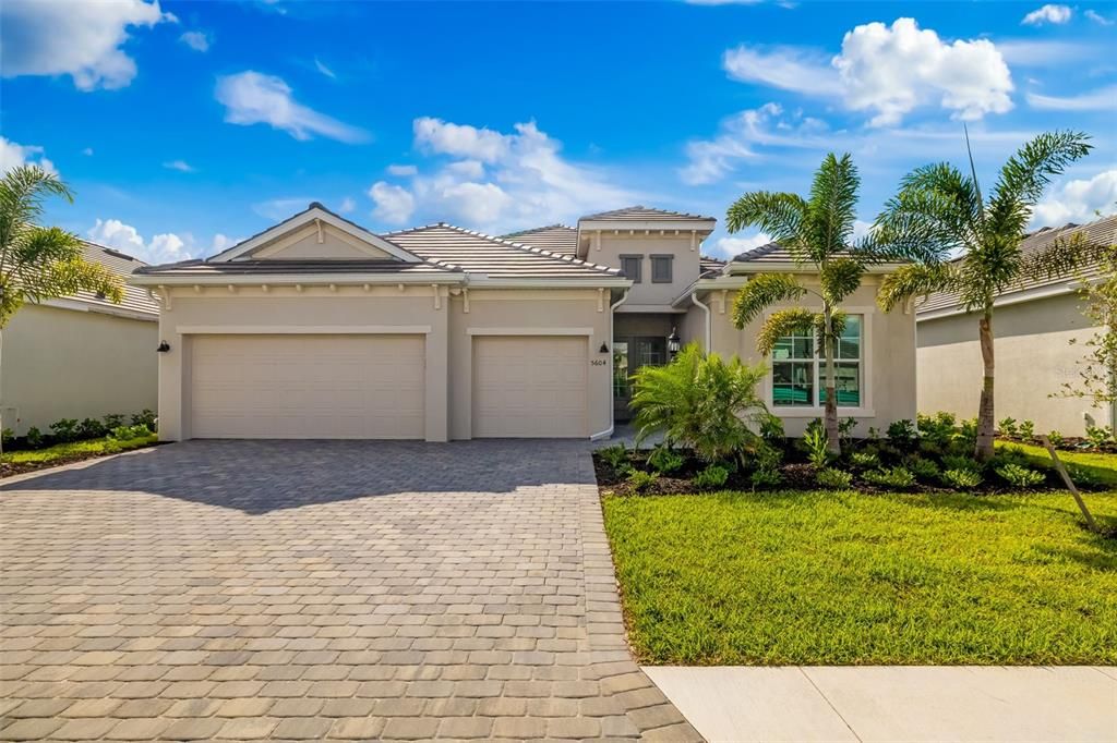 Recently Sold: $869,204 (3 beds, 3 baths, 2445 Square Feet)