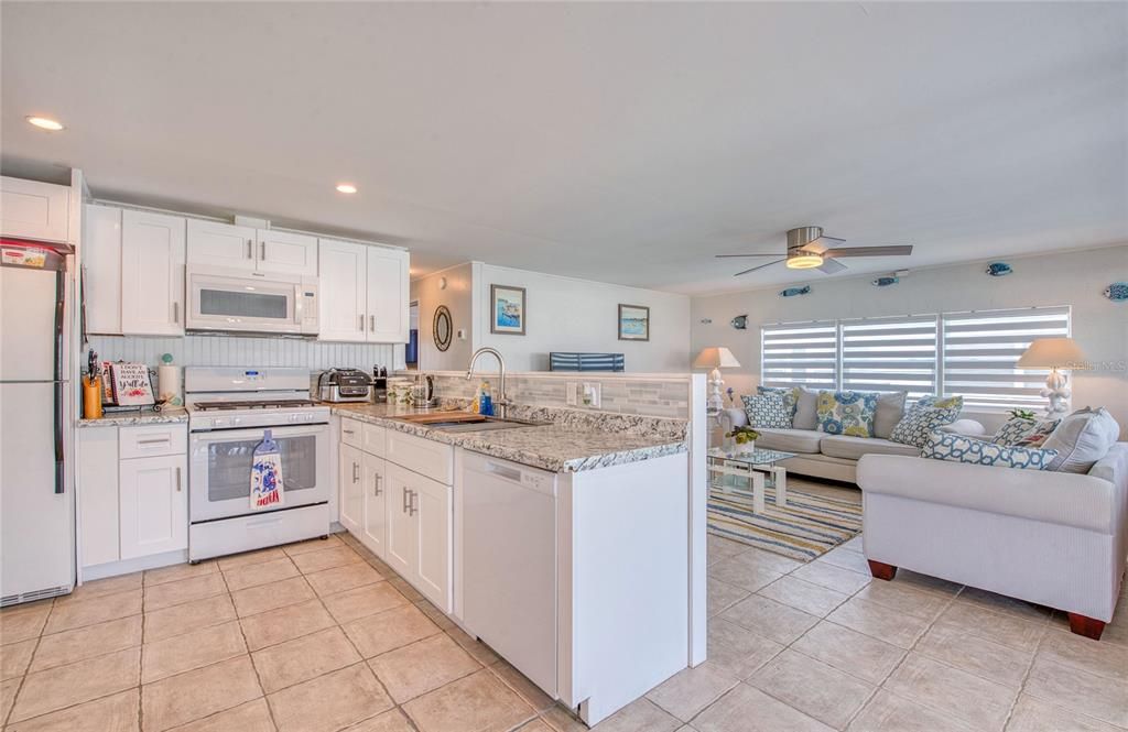 En Venta: $299,999 (2 camas, 2 baños, 1036 Pies cuadrados)