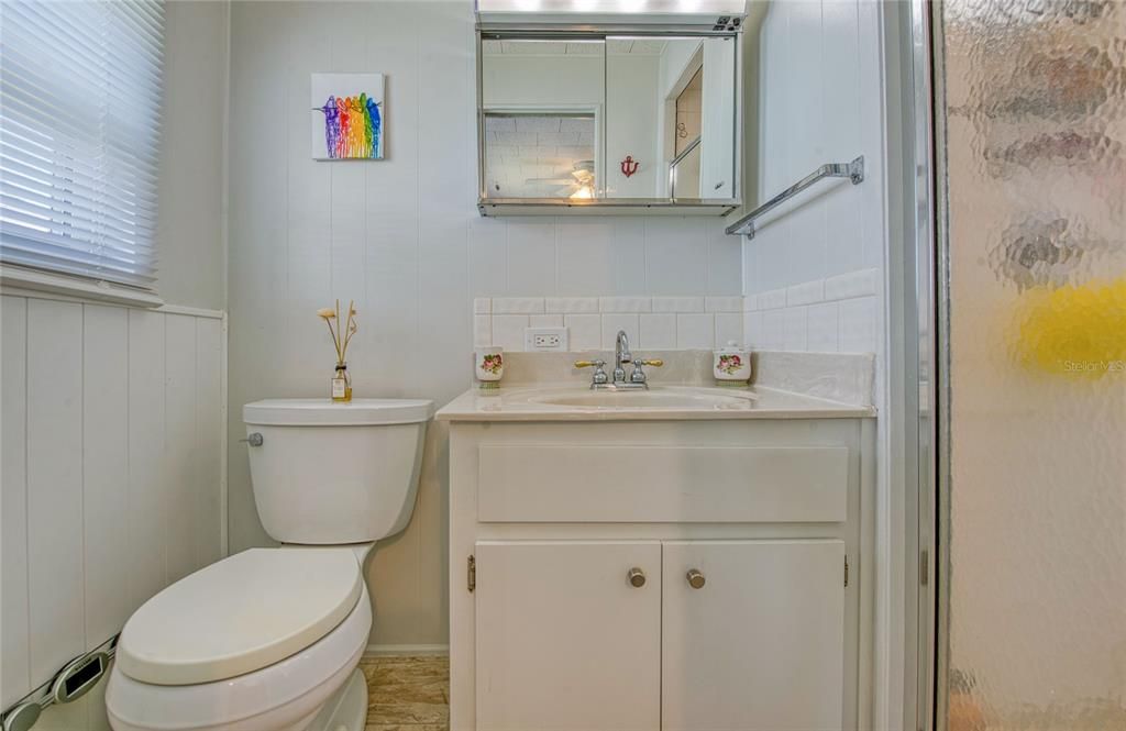 En Venta: $299,999 (2 camas, 2 baños, 1036 Pies cuadrados)