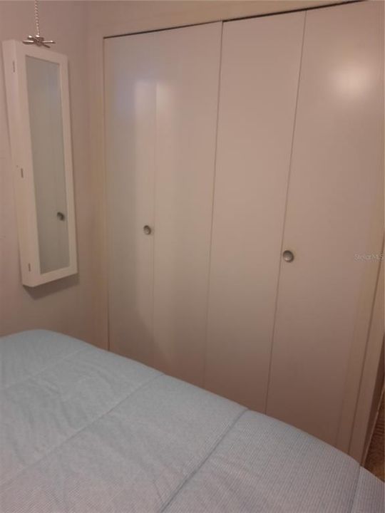 For Sale: $18,000 (1 beds, 1 baths, 620 Square Feet)