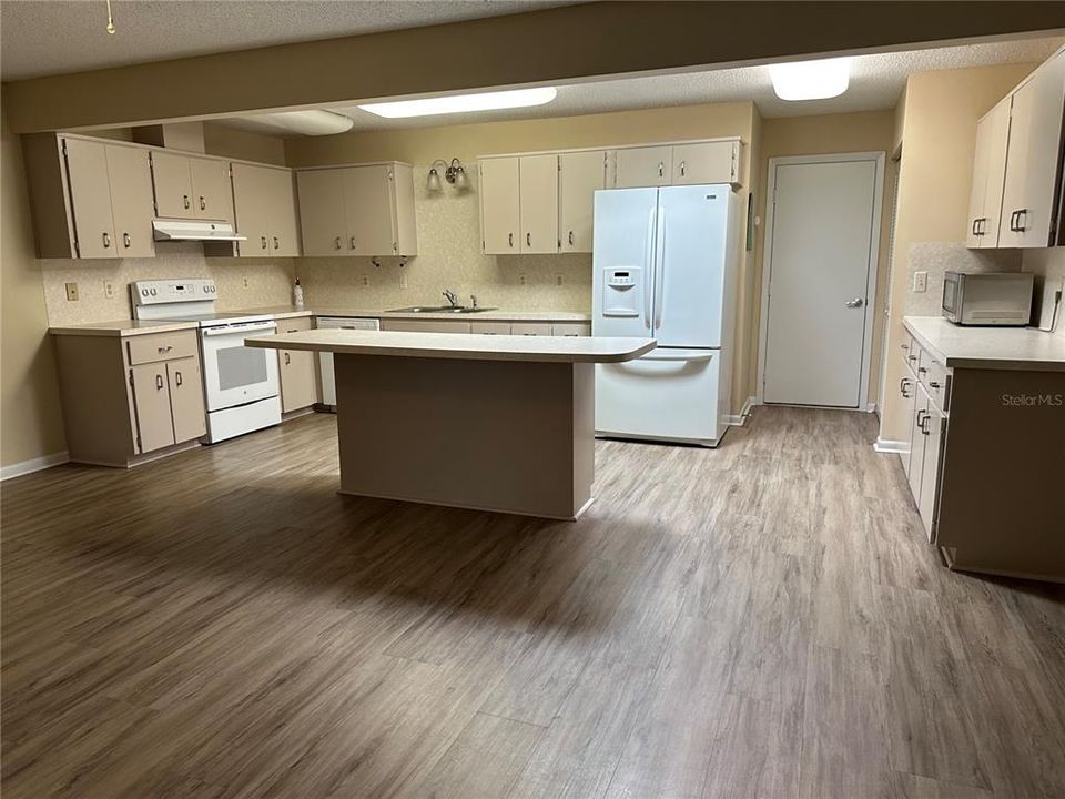 For Rent: $1,500 (2 beds, 2 baths, 1541 Square Feet)