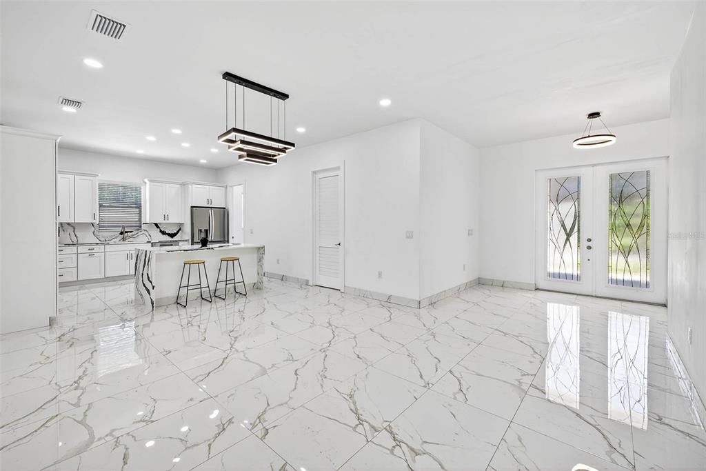 For Sale: $975,000 (4 beds, 3 baths, 3000 Square Feet)