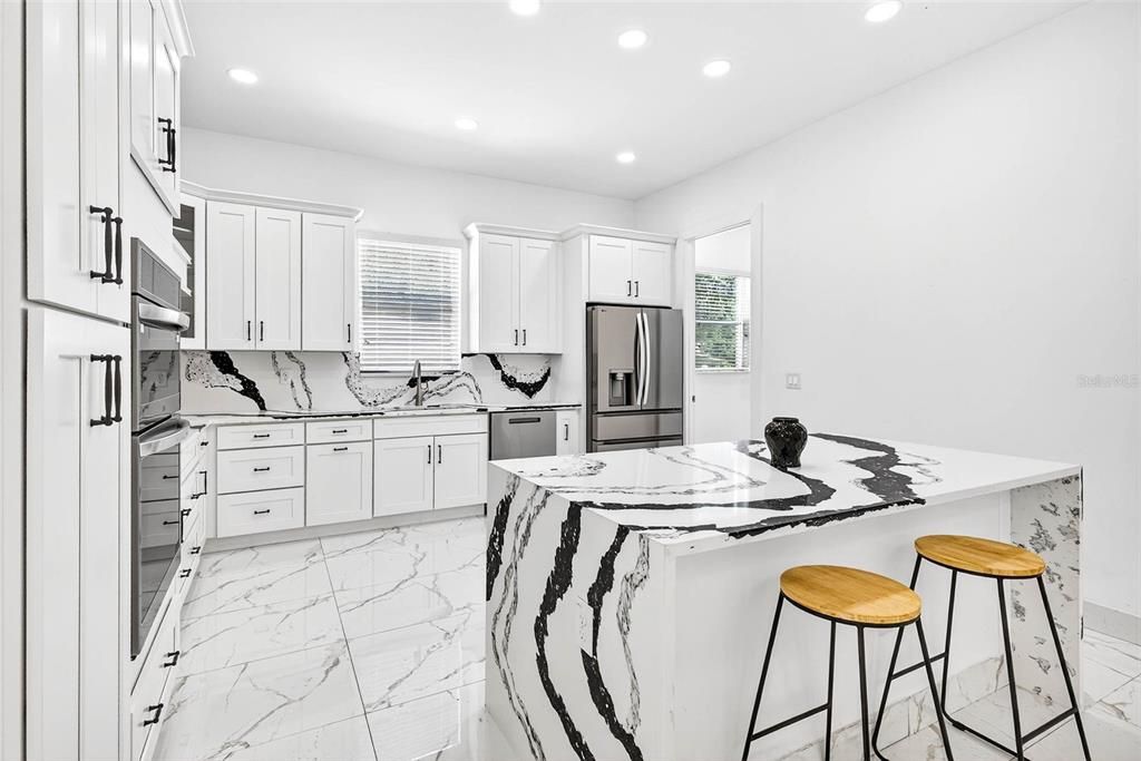 For Sale: $975,000 (4 beds, 3 baths, 3000 Square Feet)