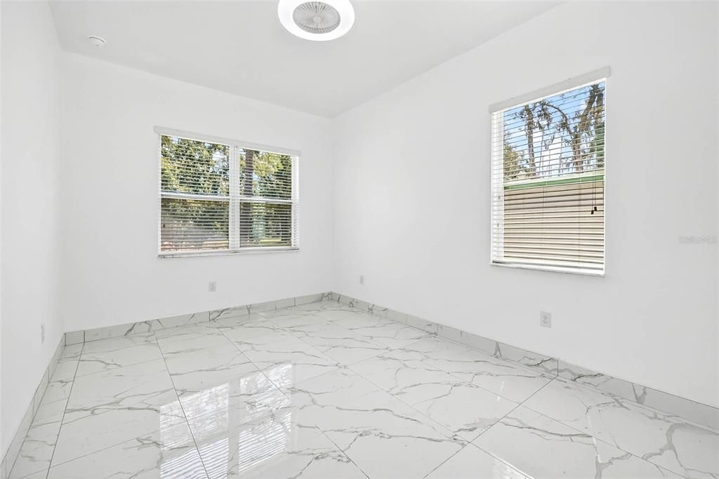 For Sale: $975,000 (4 beds, 3 baths, 3000 Square Feet)