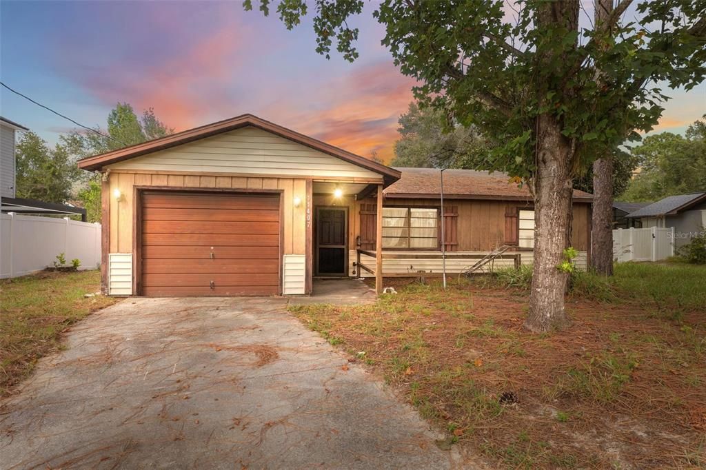 Recently Sold: $160,000 (2 beds, 2 baths, 1262 Square Feet)