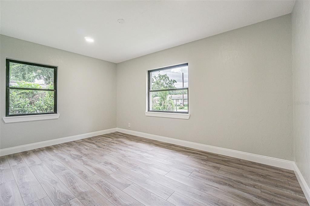 En Venta: $317,000 (3 camas, 1 baños, 1104 Pies cuadrados)