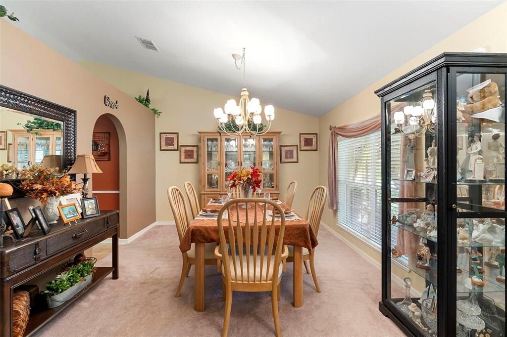 На продажу: $509,000 (4 спален, 2 ванн, 2256 Квадратных фут)